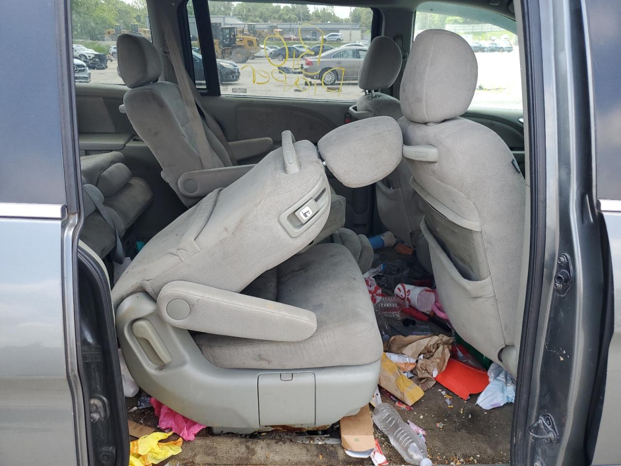 2007 Honda Odyssey Ex VIN: 5FNRL38417B452963 Lot: 61182455