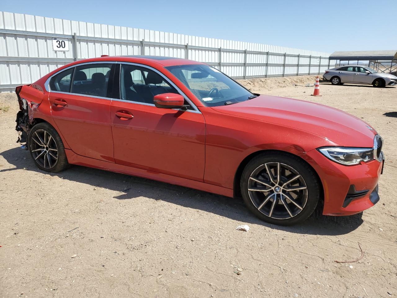 BMW 3 SERIES 2019 VIN WBA5R1C55KAK07132 фото 4