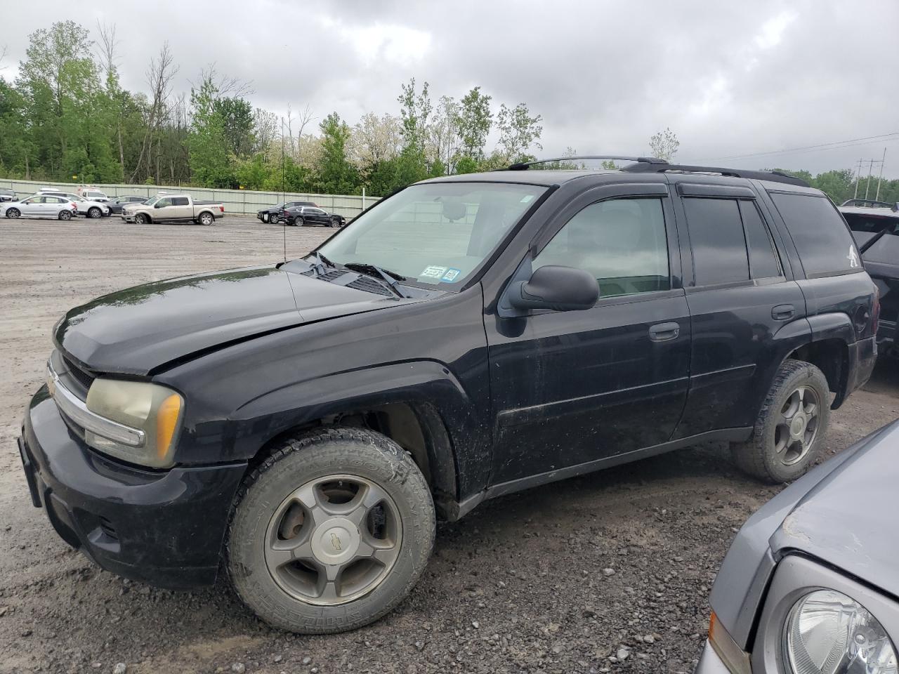 Leroy, NY에서 판매 중인 2008 Chevrolet Trailblazer Ls - Front End