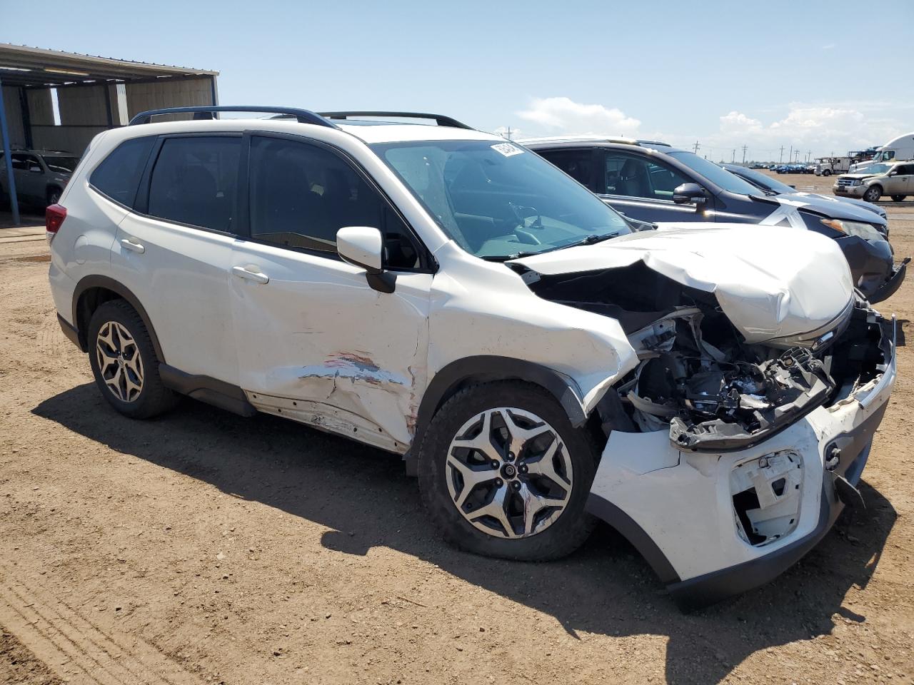 SUBARU FORESTER 2019 VIN JF2SKAEC2KH502364 photo 4