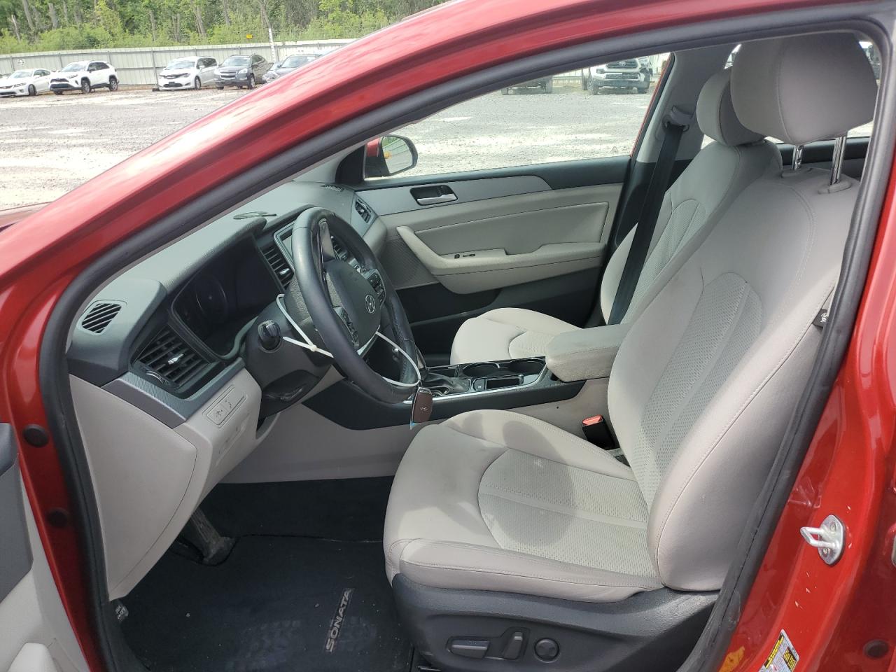 2019 Hyundai Sonata Limited VIN: 5NPE34AF2KH750139 Lot: 62900315
