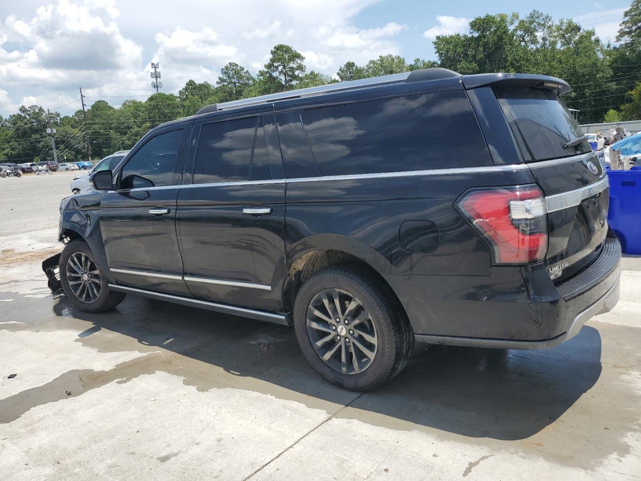 FORD EXPEDITION 2020 VIN 1FMJK1KT0LEA10963 photo 2