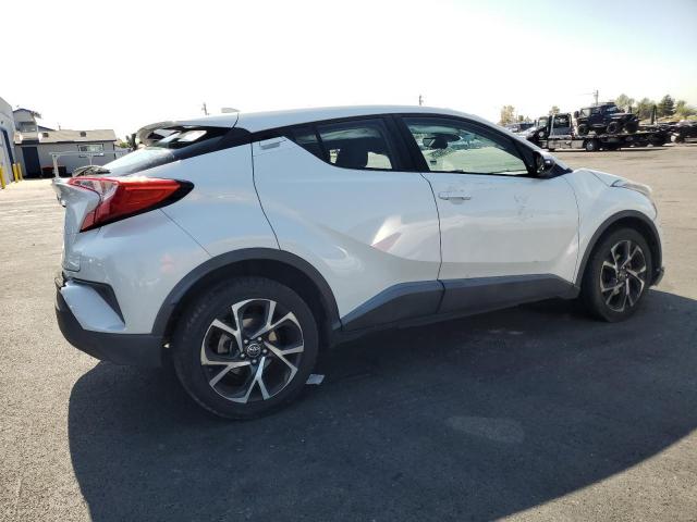  TOYOTA C-HR 2018 White