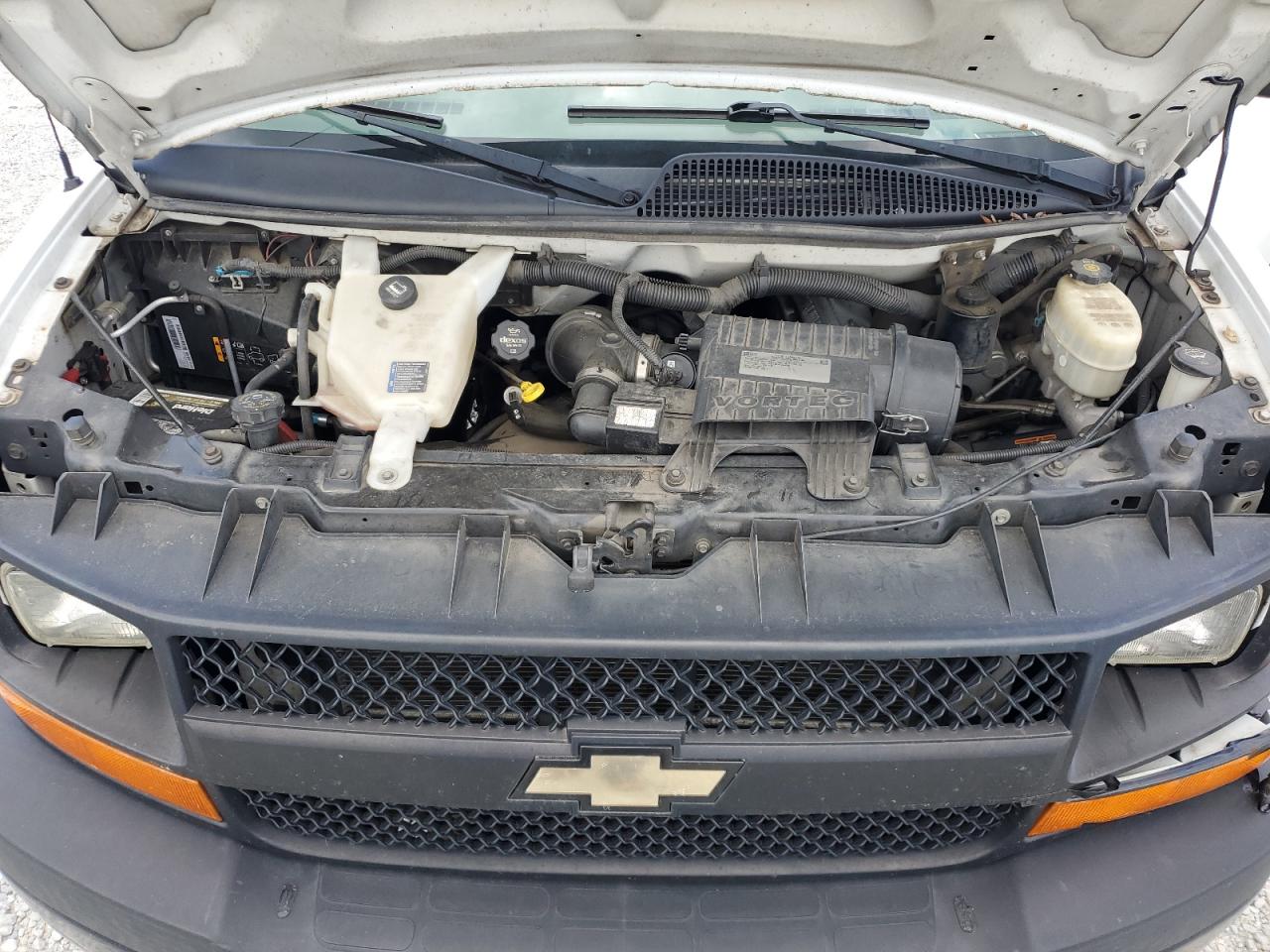 2015 Chevrolet Express G2500 VIN: 1GCWGFCFXF1230740 Lot: 60415655