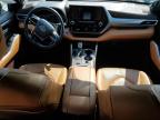 Mebane, NC에서 판매 중인 2021 Toyota Highlander Hybrid Platinum - Rear End
