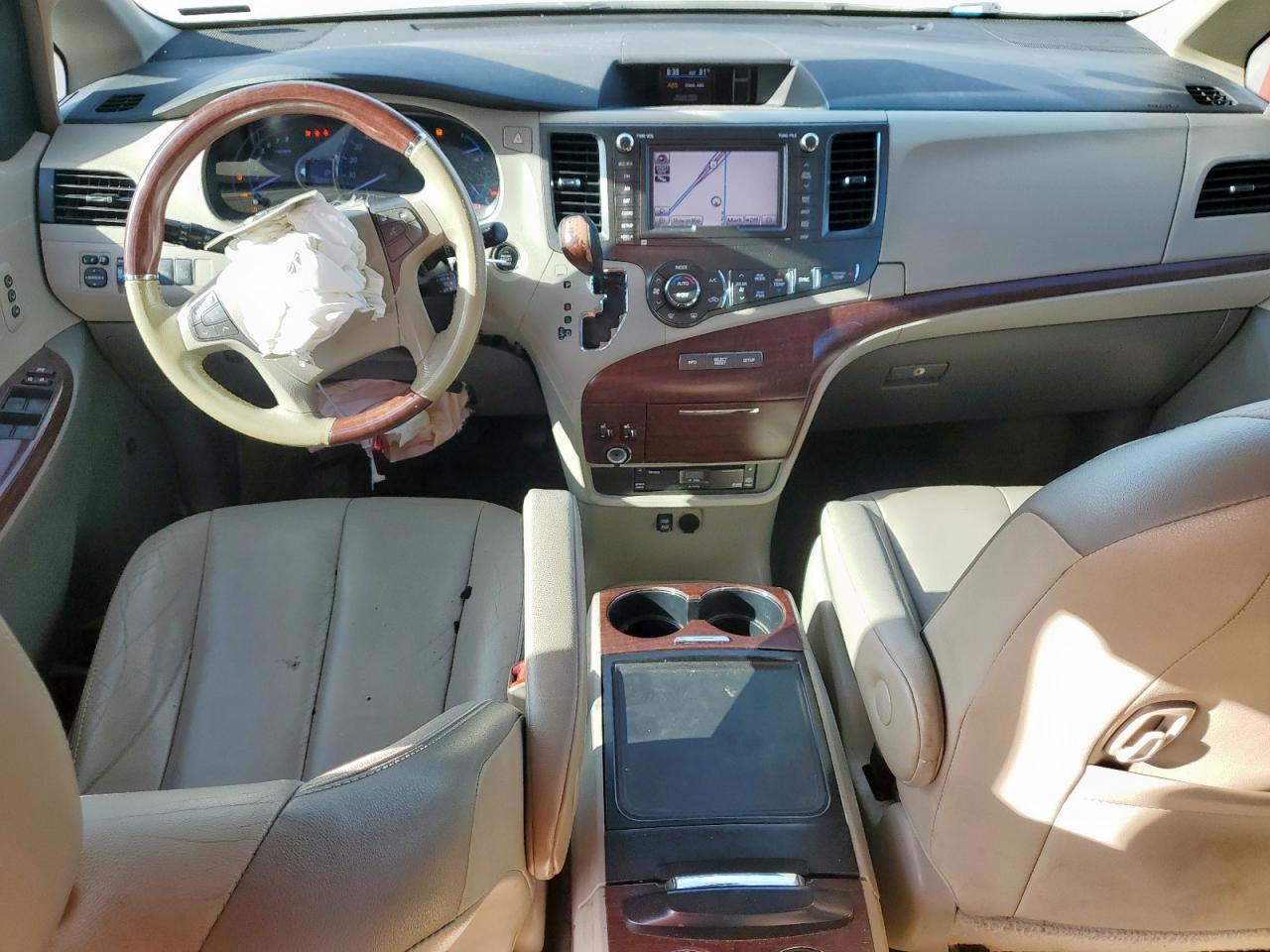 2013 Toyota Sienna Xle VIN: 5TDYK3DC5DS392978 Lot: 62954165