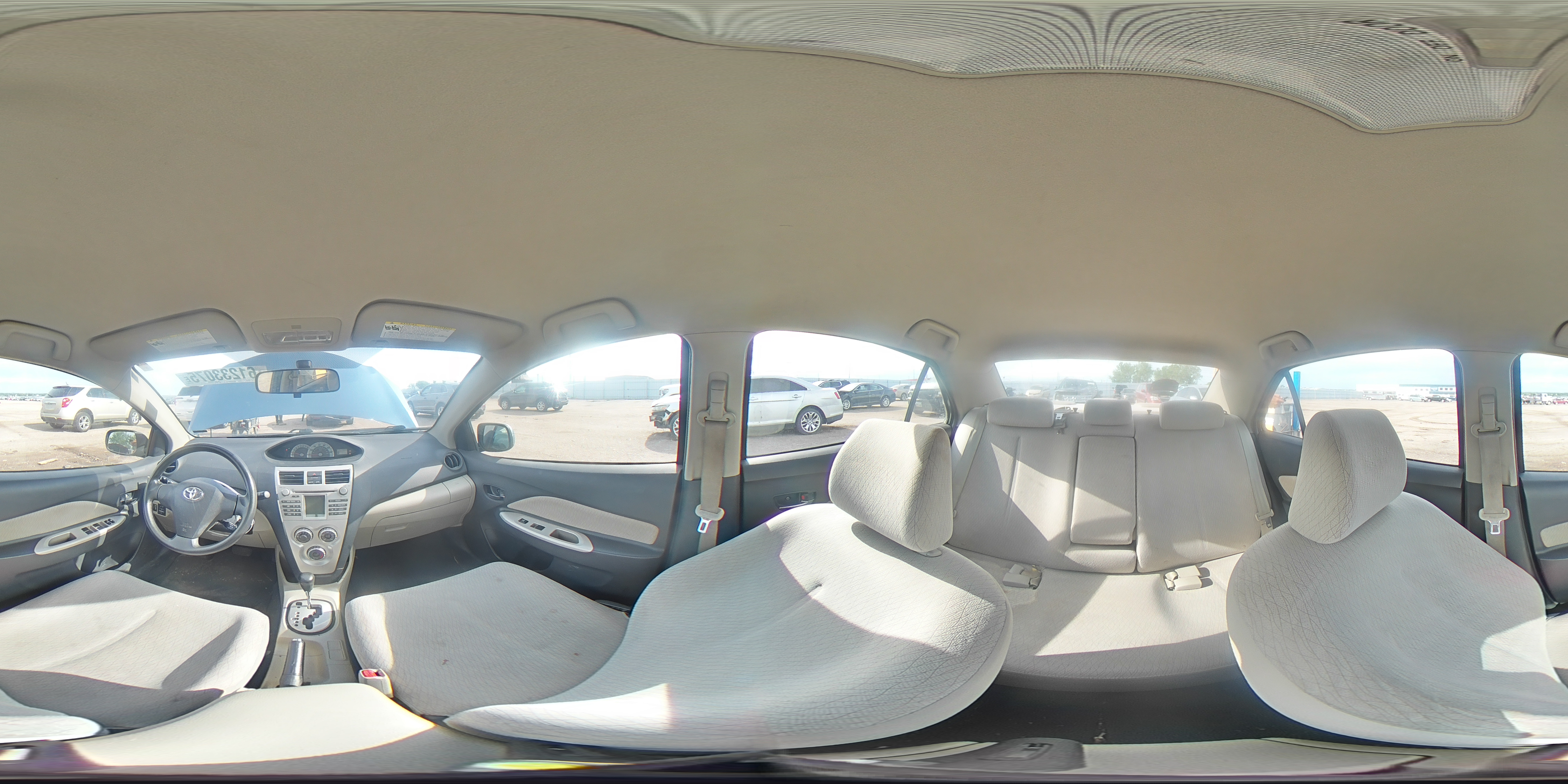 2008 Toyota Yaris VIN: JTDBT923584032779 Lot: 61233075