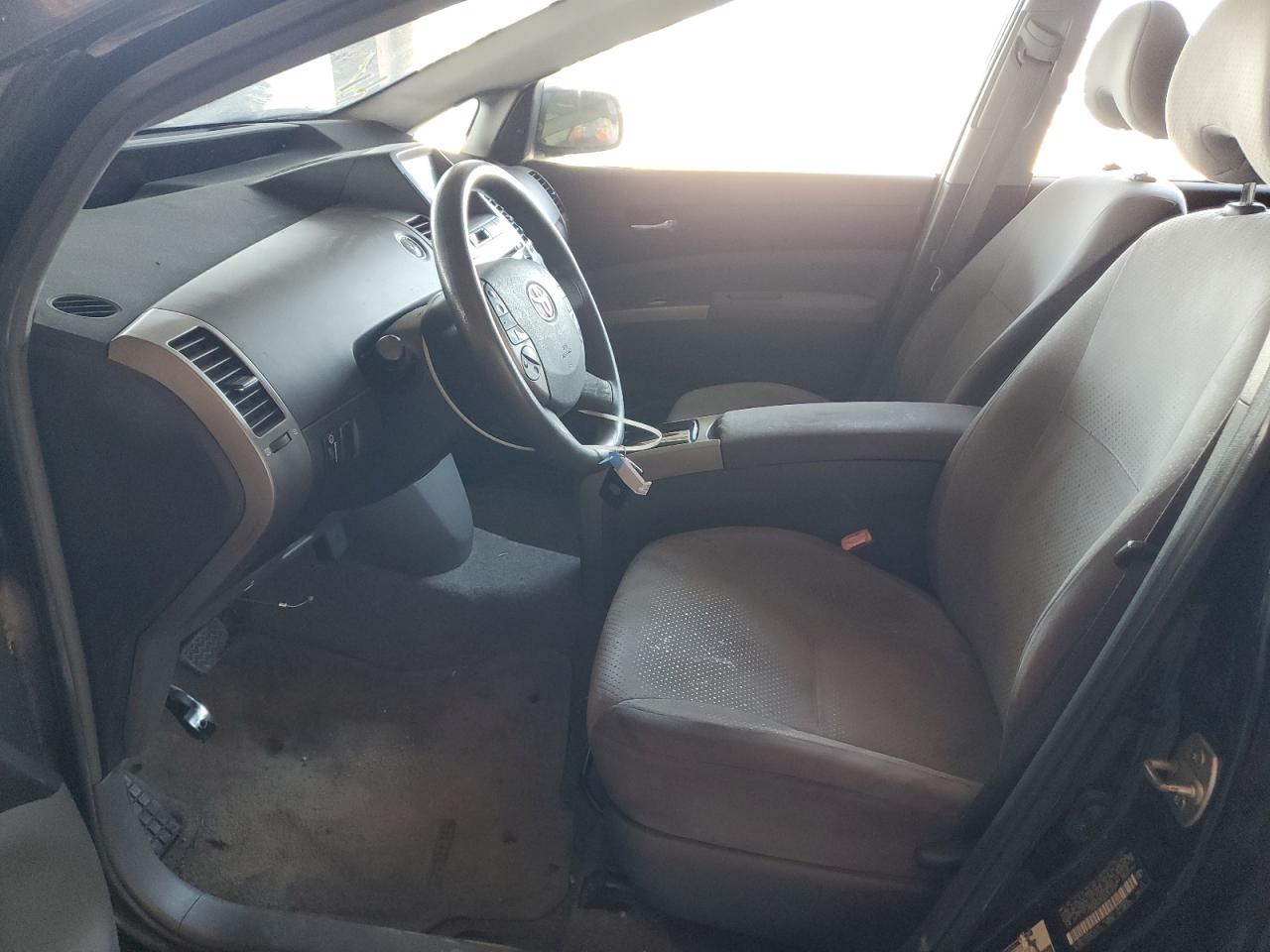 2004 Toyota Prius VIN: JTDKB20U240063737 Lot: 63045015
