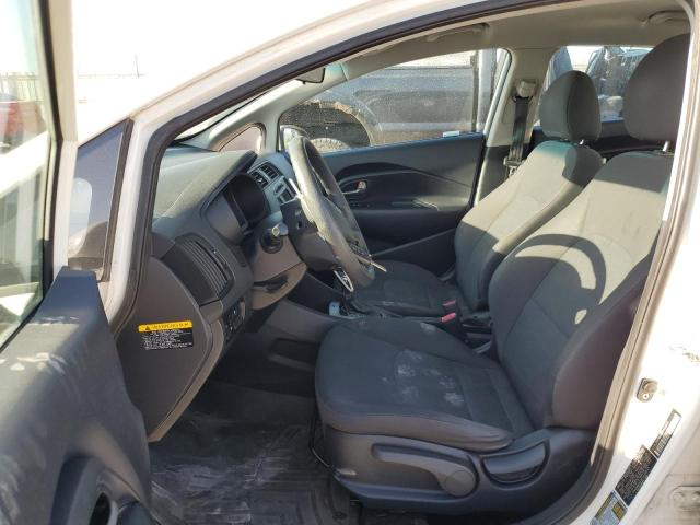 Sedans KIA RIO 2015 White