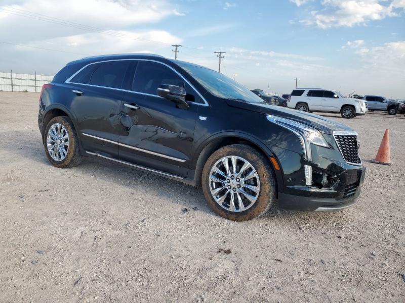  CADILLAC XT5 2021 Czarny