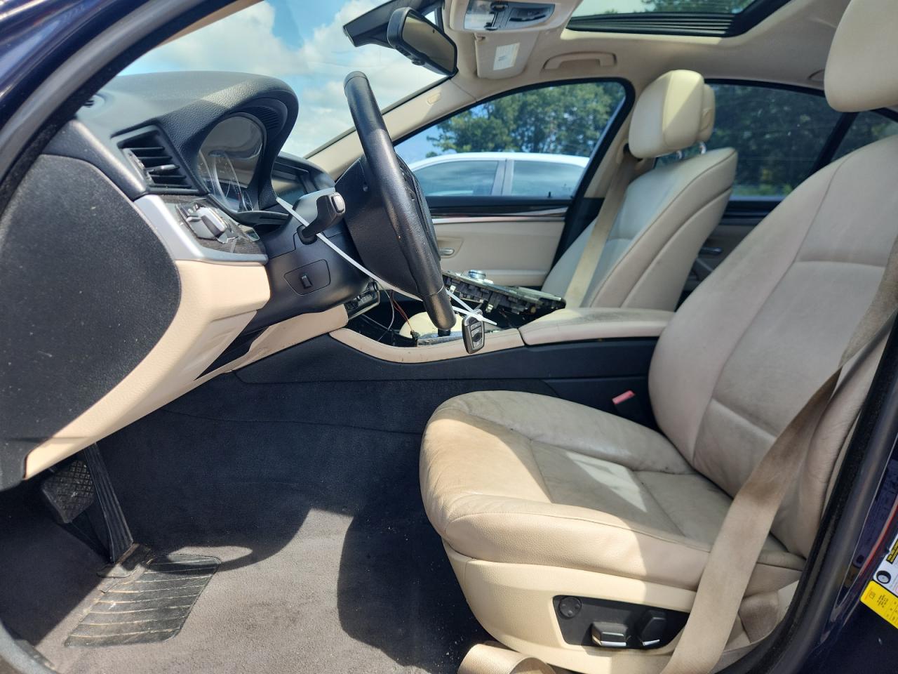 2012 BMW 528 I VIN: WBAXG5C51CC594130 Lot: 61684745