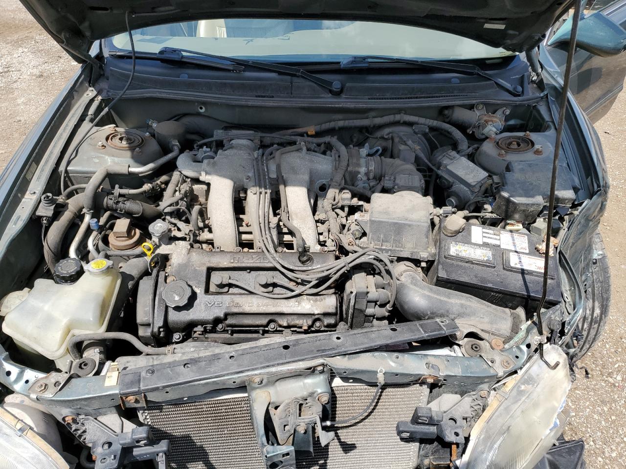 1998 Mazda 626 Es VIN: 1YVGF22D2W5703825 Lot: 62124115