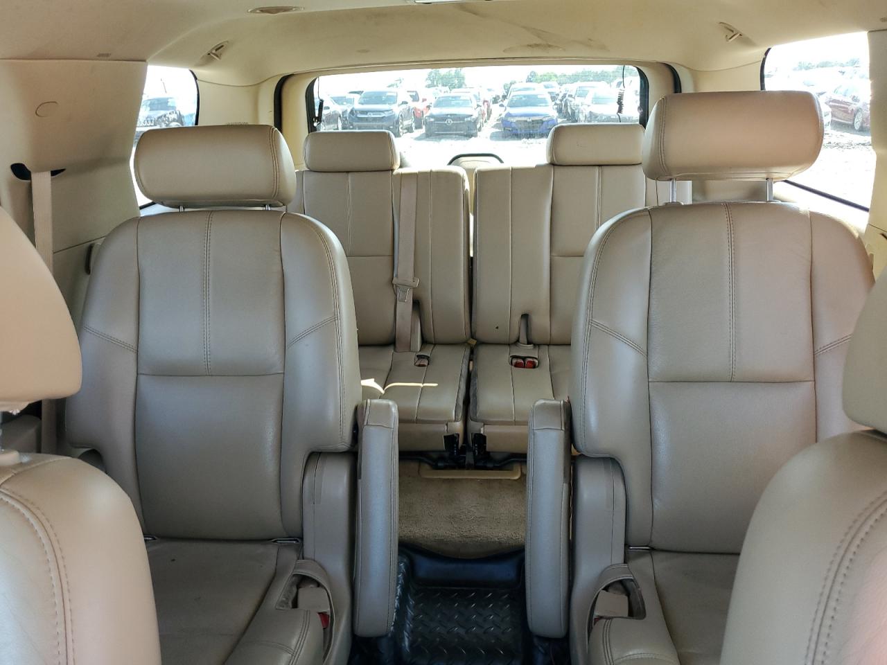 2007 GMC Yukon VIN: 1GKFC13077R268556 Lot: 62421415
