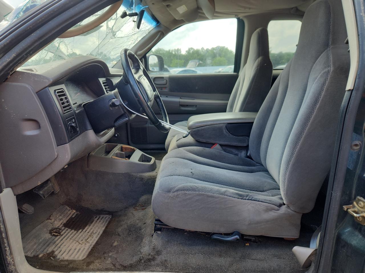 2002 Dodge Dakota Slt VIN: 1B7GG42N52S717818 Lot: 61561785