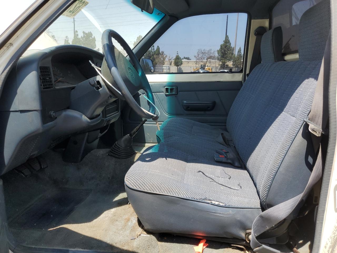 1992 Toyota Pickup 1/2 Ton Short Wheelbase Stb VIN: 4TARN81A4NZ004727 Lot: 62759985