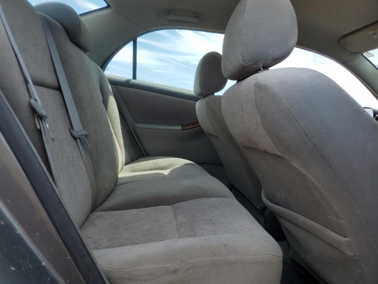 2005 Toyota Corolla Ce VIN: 2T1BR32EX5C435808 Lot: 62992995