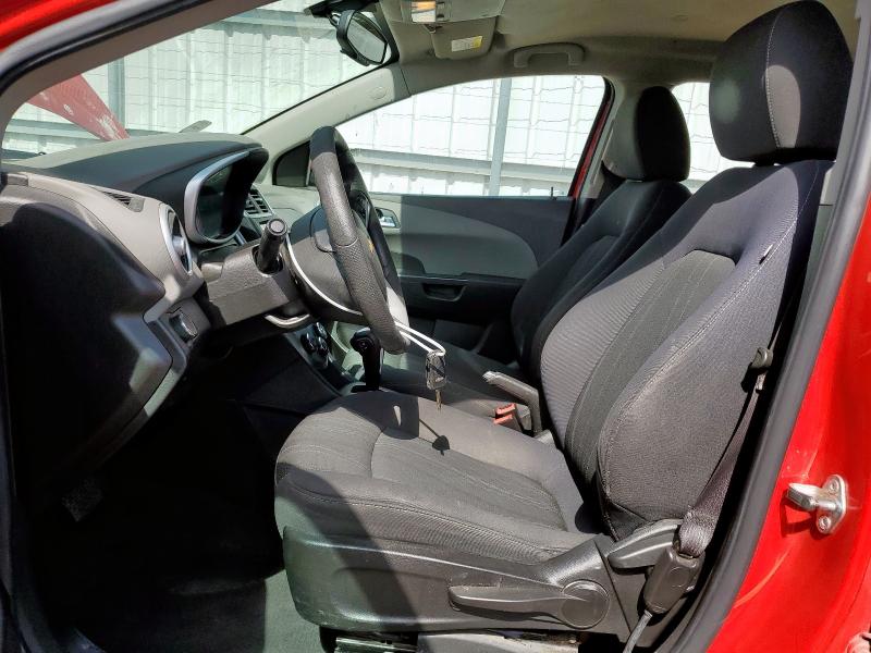 Sedans CHEVROLET SONIC 2017 Red