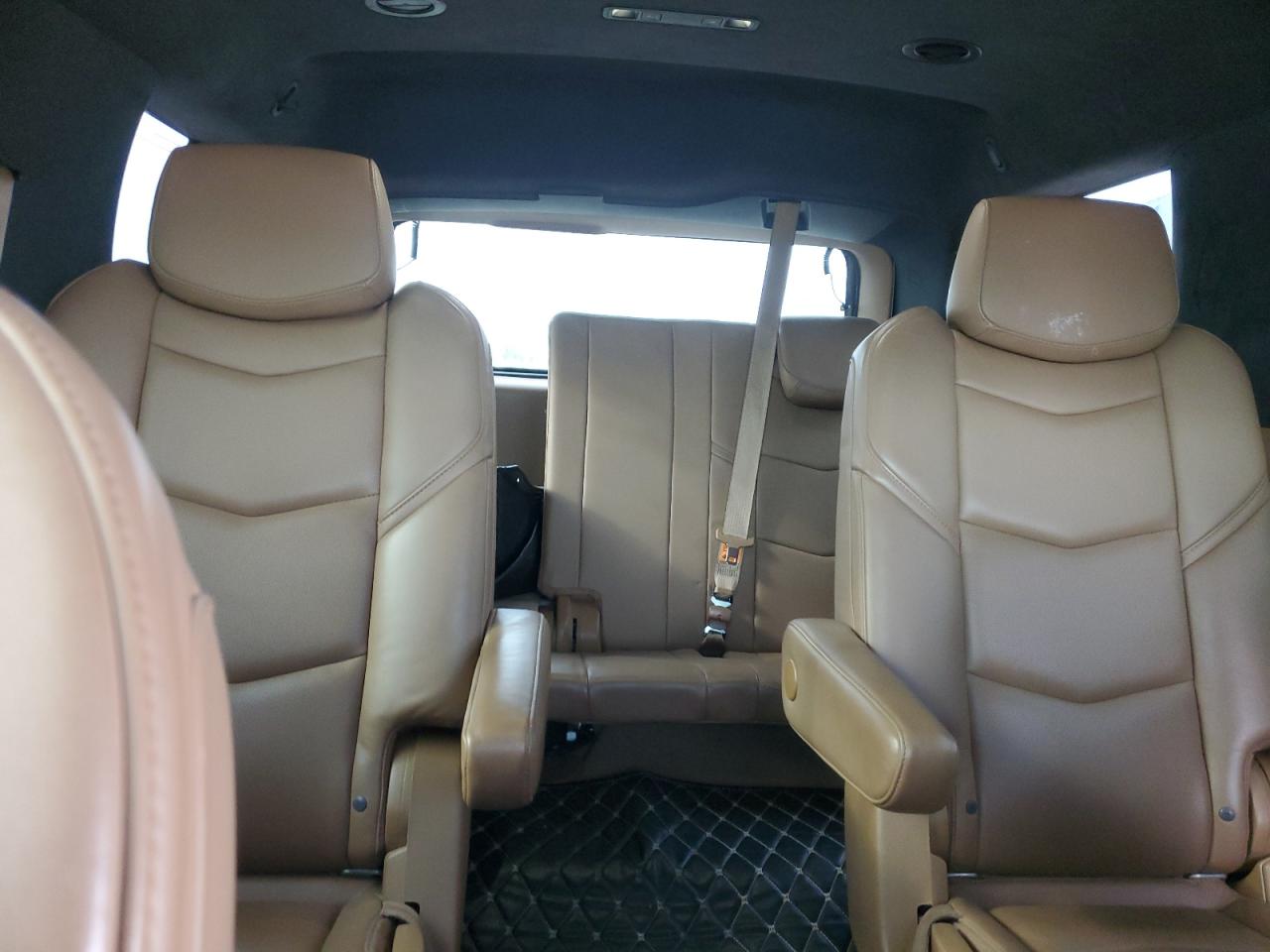 2017 Cadillac Escalade Platinum VIN: 1GYS3DKJXHR173863 Lot: 58814125