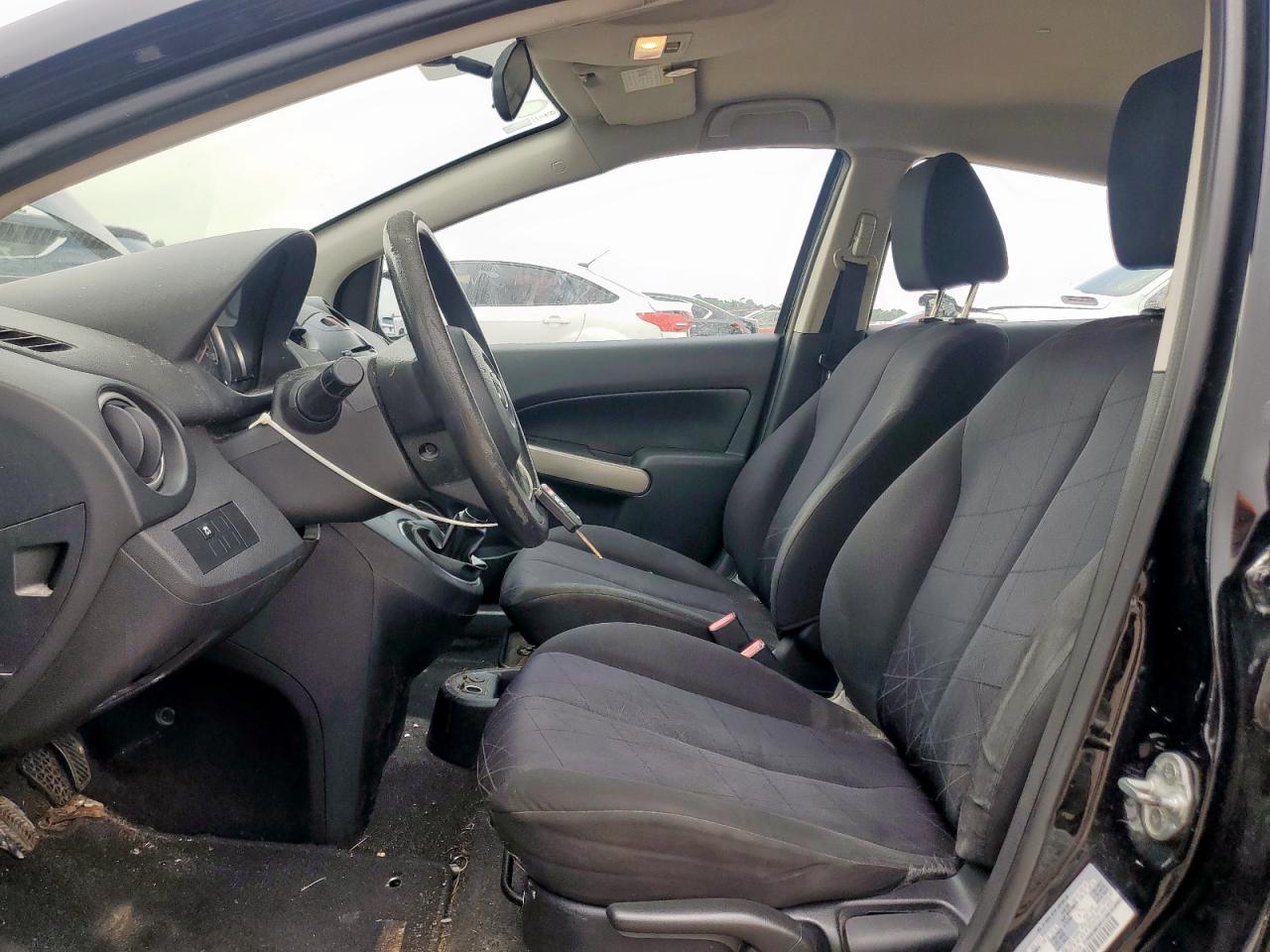 2012 Mazda Mazda2 VIN: JM1DE1KY1C0135259 Lot: 63136425