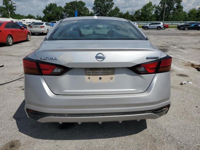  NISSAN ALTIMA 2019 Серебристый