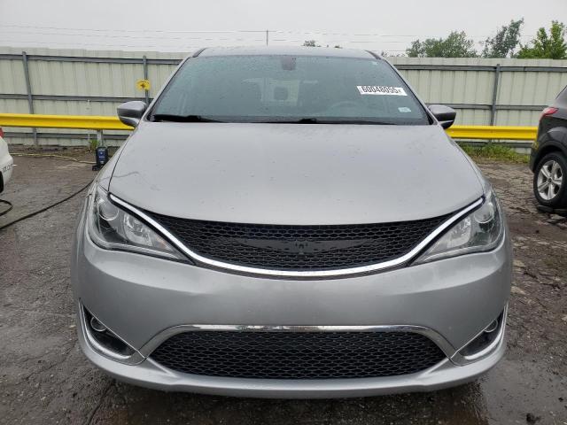  CHRYSLER PACIFICA 2018 Srebrny
