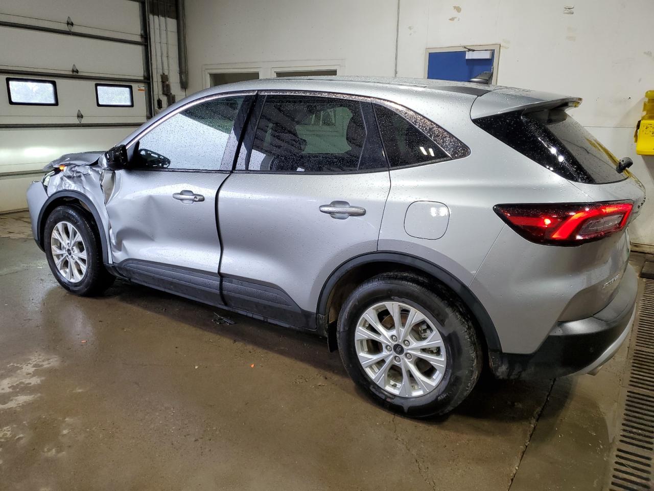 FORD ESCAPE ACT 2023 VIN 1FMCU0GN2PUA12121 zdjęcie 2