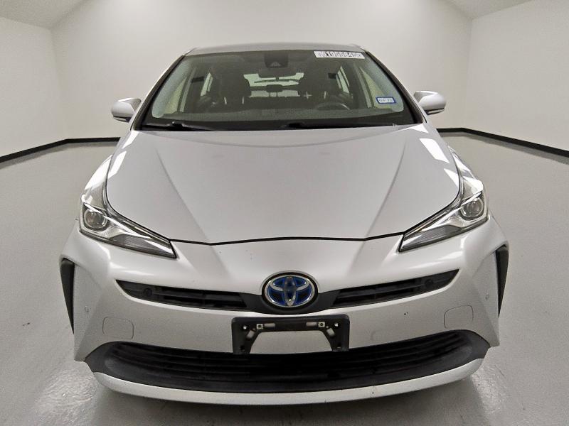  TOYOTA PRIUS 2021 Серебристый