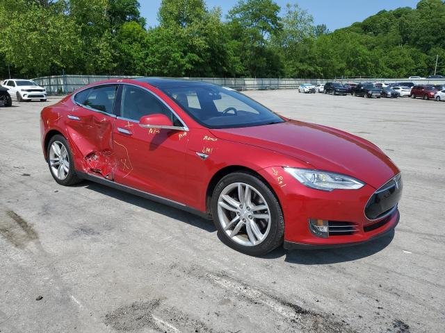  TESLA MODEL S 2015 Czerwony