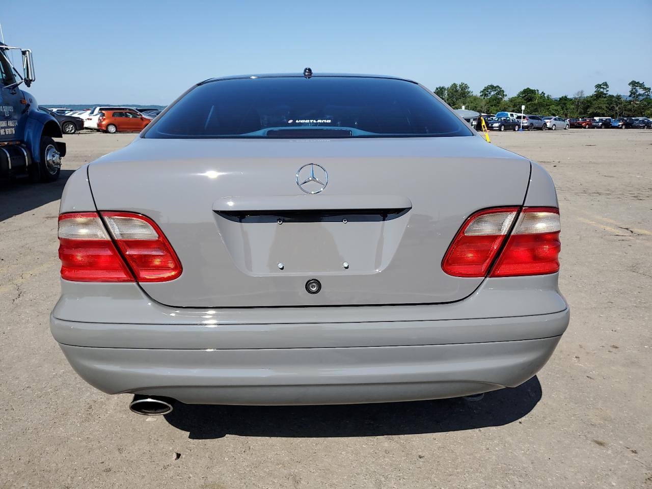 2002 Mercedes-Benz Clk 430 VIN: WDBLJ70G22T093930 Lot: 61602145