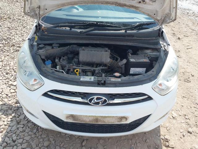 2011 HYUNDAI I10 STYLE