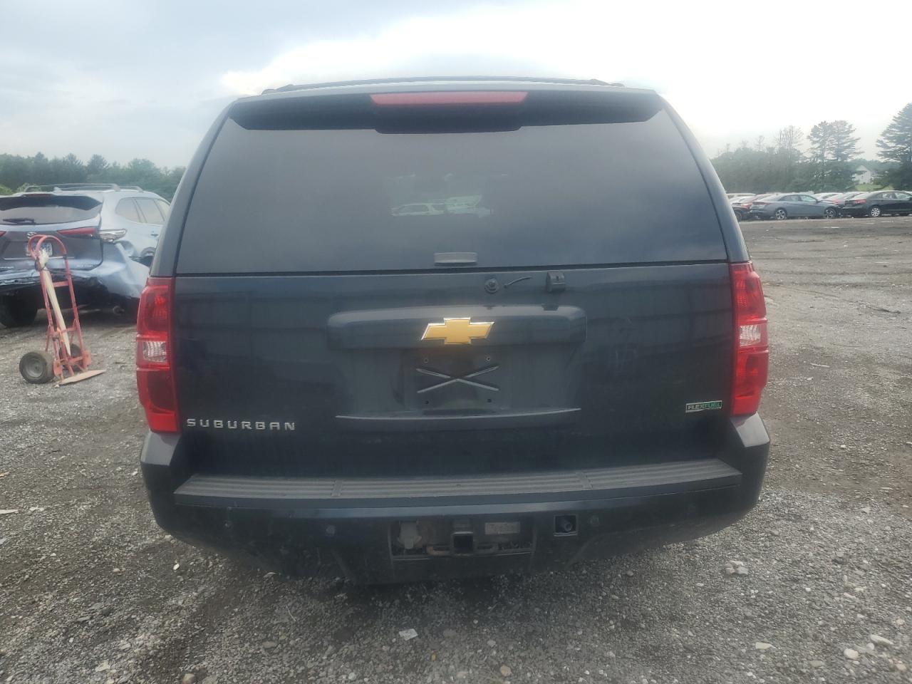 2007 Chevrolet Suburban K1500 VIN: 3GNFK16347G229418 Lot: 62221575