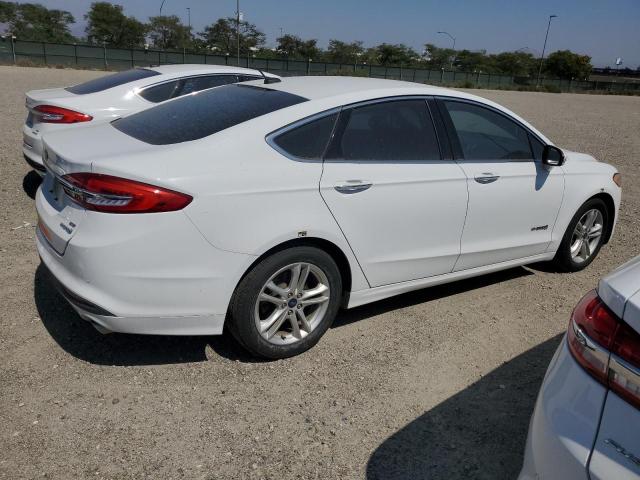  FORD FUSION 2018 Білий