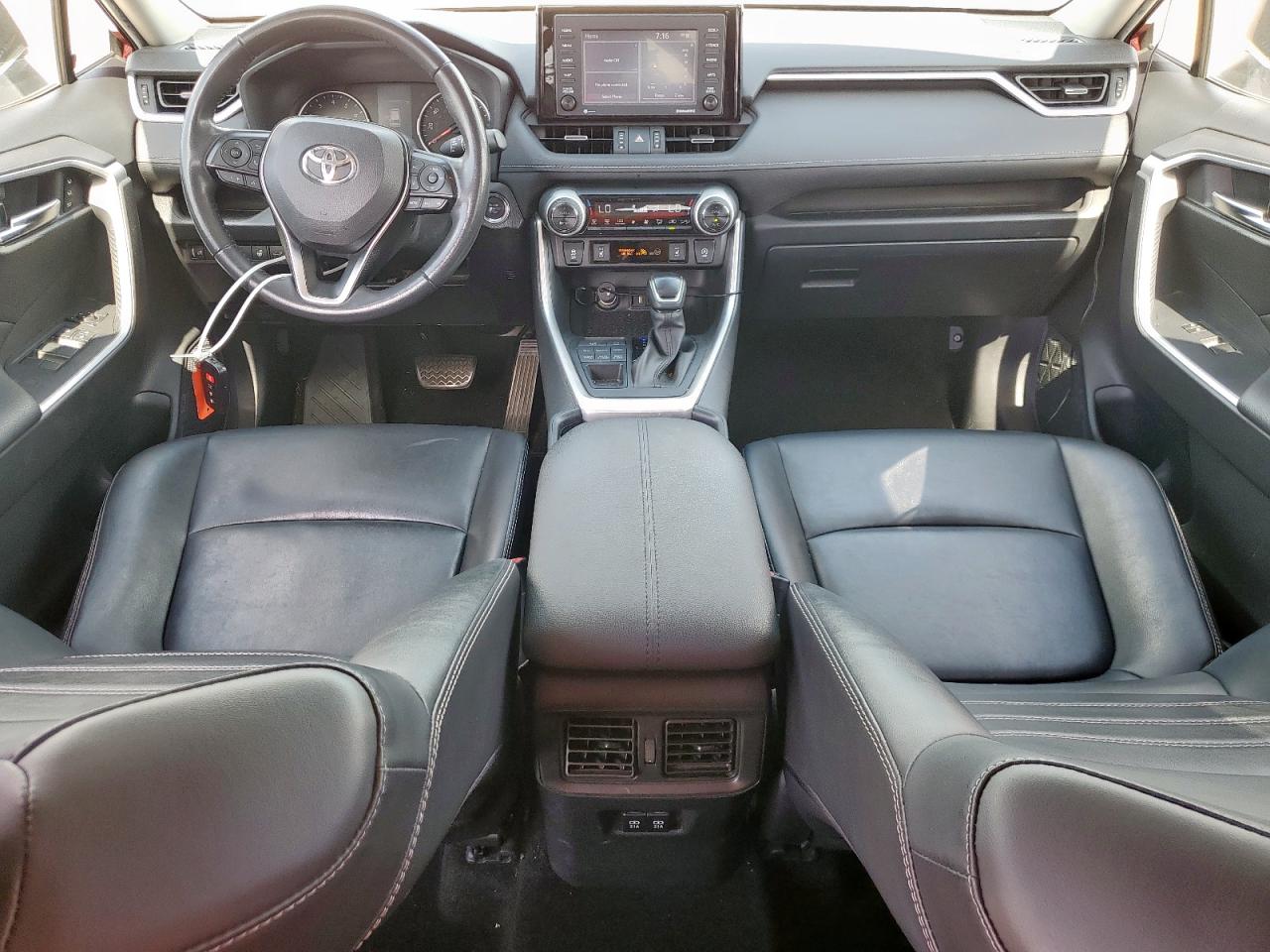 2020 Toyota Rav4 Xle Premium VIN: JTMA1RFV6LJ029493 Lot: 59991795