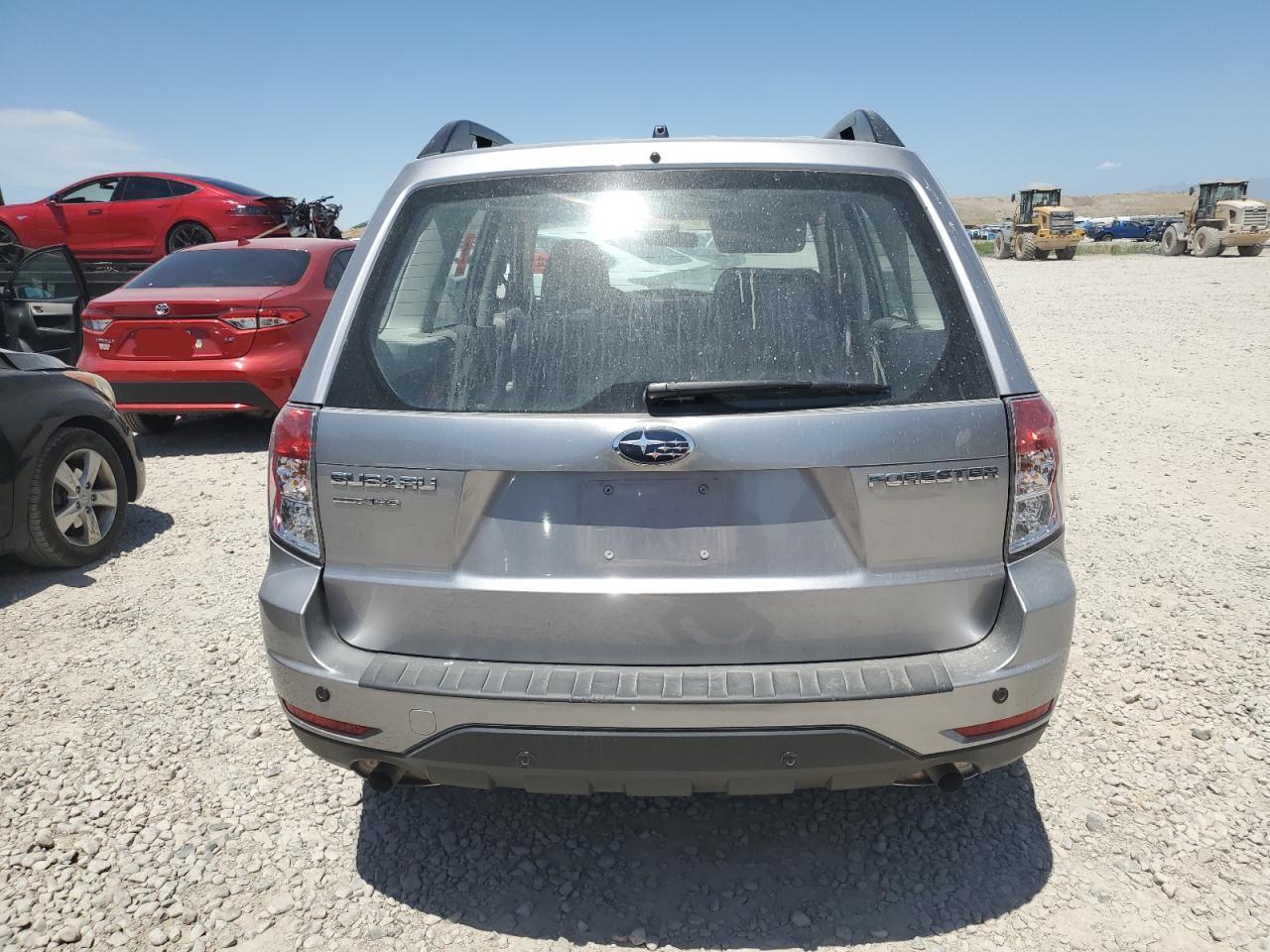2011 Subaru Forester 2.5X VIN: JF2SHBBC3BH721925 Lot: 58913295