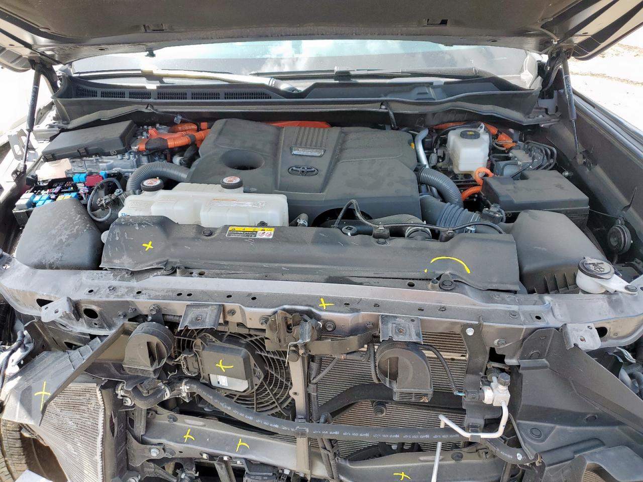 2024 Toyota Sequoia Sr5 VIN: 7SVAAABA9RX030170 Lot: 61816805