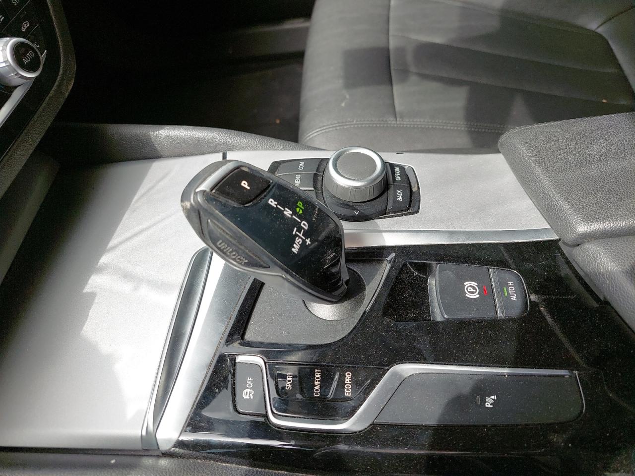 WBAJA1A00KWW12492 - 2019 Bmw 5 SERIES - #59657785