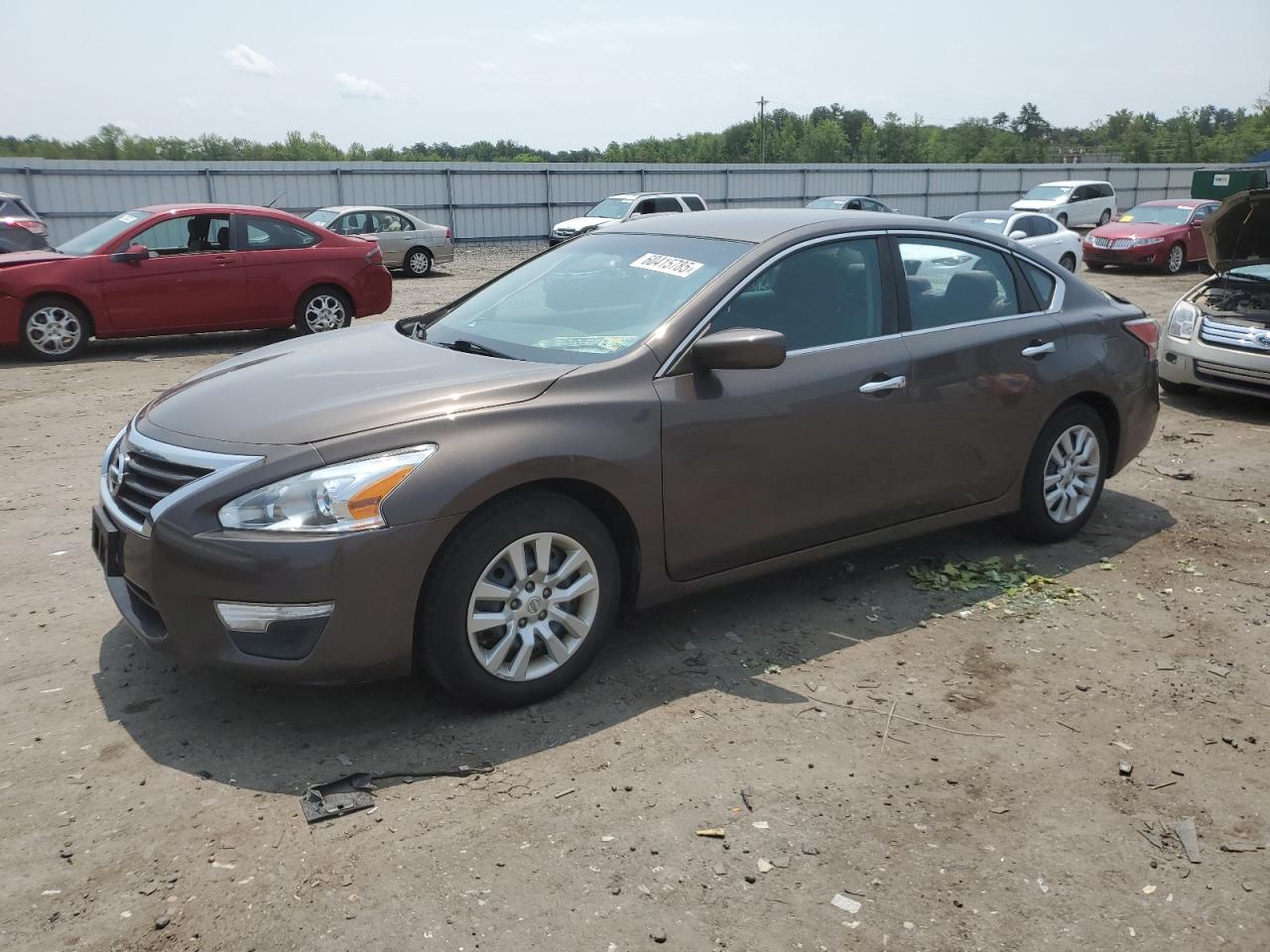 2014 Nissan Altima 2.5 zu verkaufen in Fredericksburg, VA - Rear End