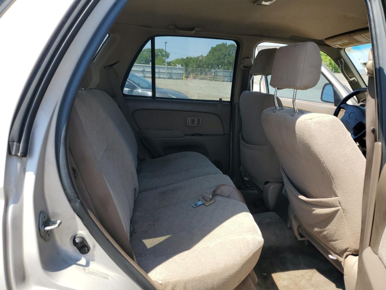 2000 Toyota 4Runner VIN: JT3GM84R2Y0058332 Lot: 60250295