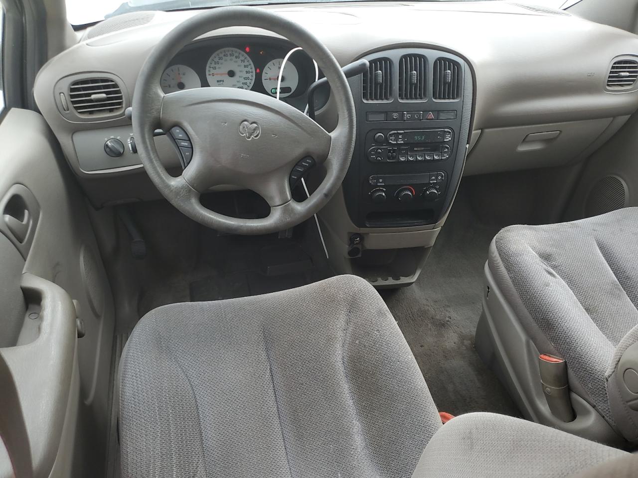 2002 Dodge Caravan Se VIN: 1B4GP25332B702178 Lot: 62665425