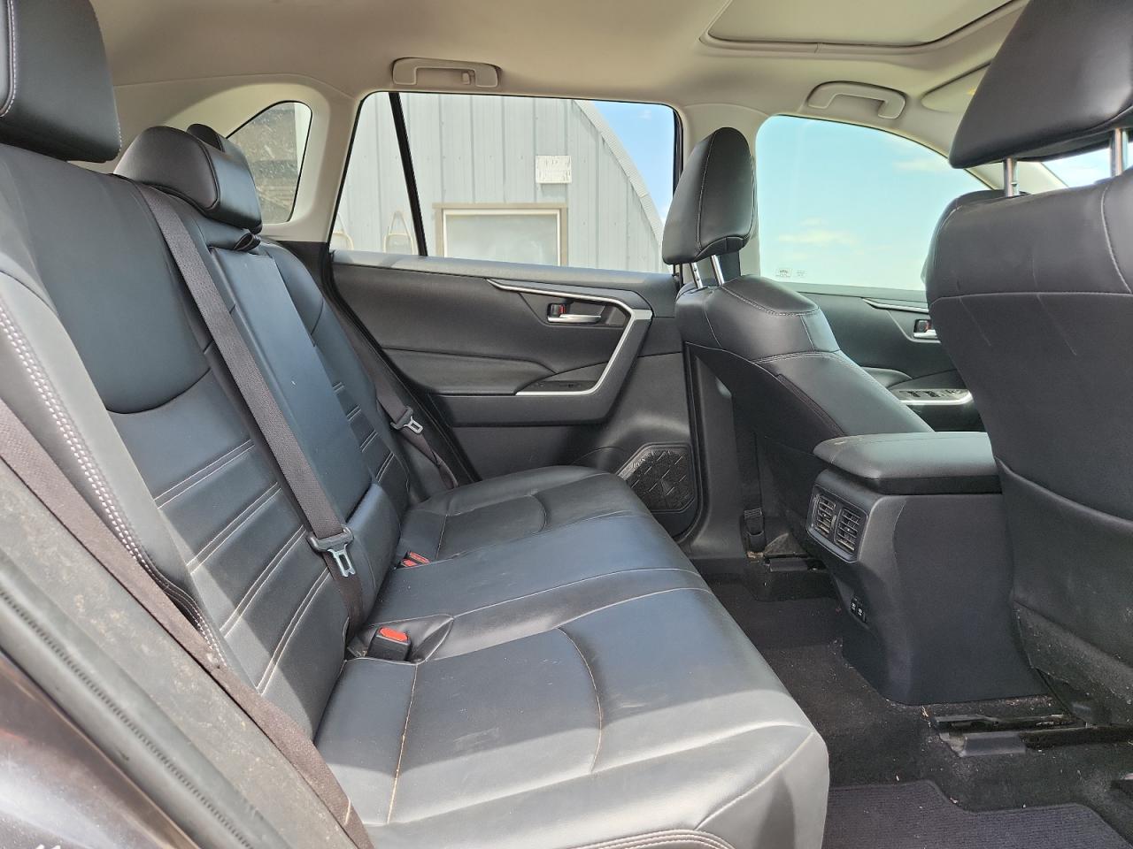 TOYOTA RAV4 2019 VIN JTMC1RFV5KJ016564 фото 11
