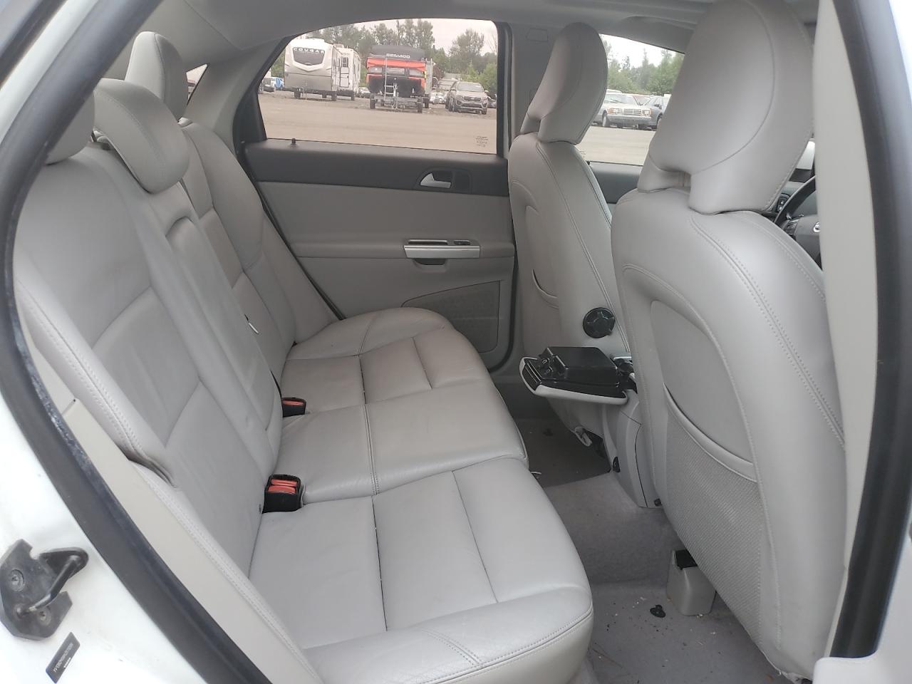 2010 Volvo S40 2.4I VIN: YV1382MS8A2511288 Lot: 61017465