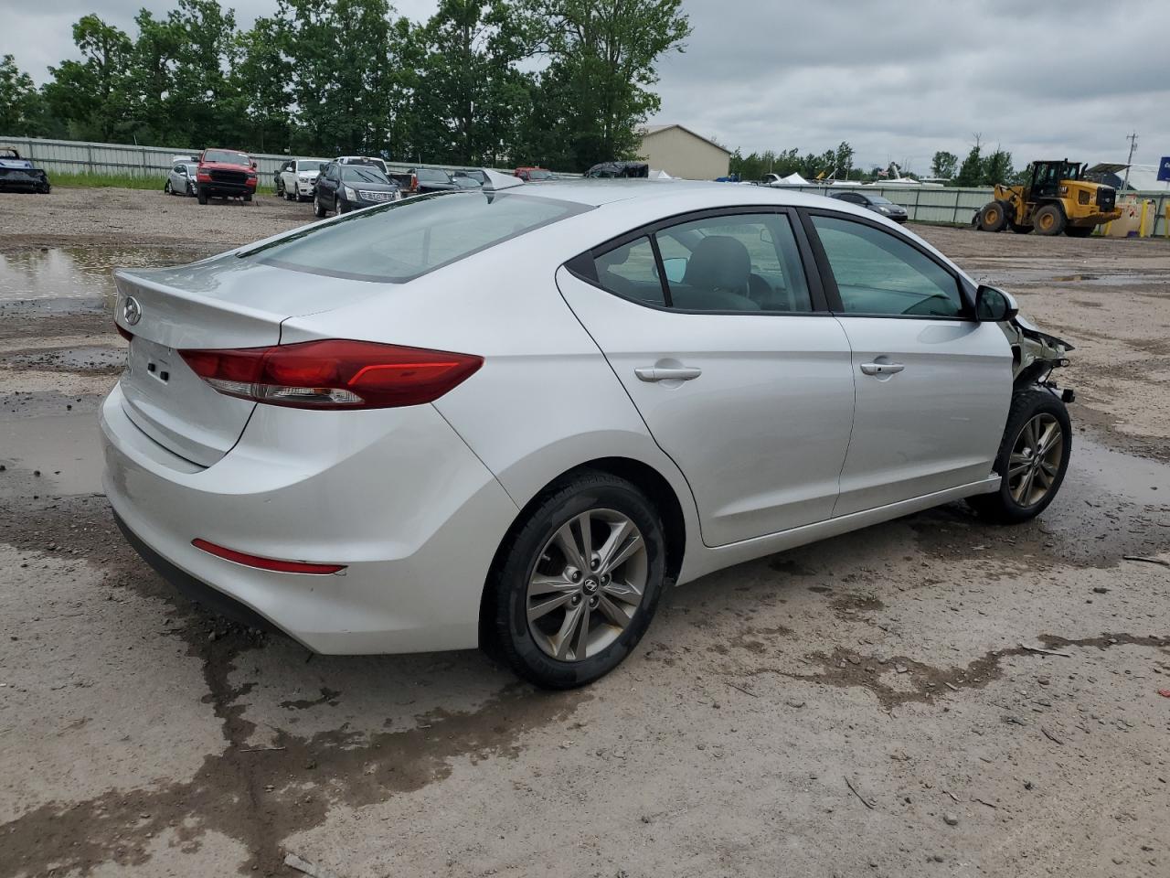 HYUNDAI ELANTRA 2017 VIN 5NPD84LF3HH106328 photo 3