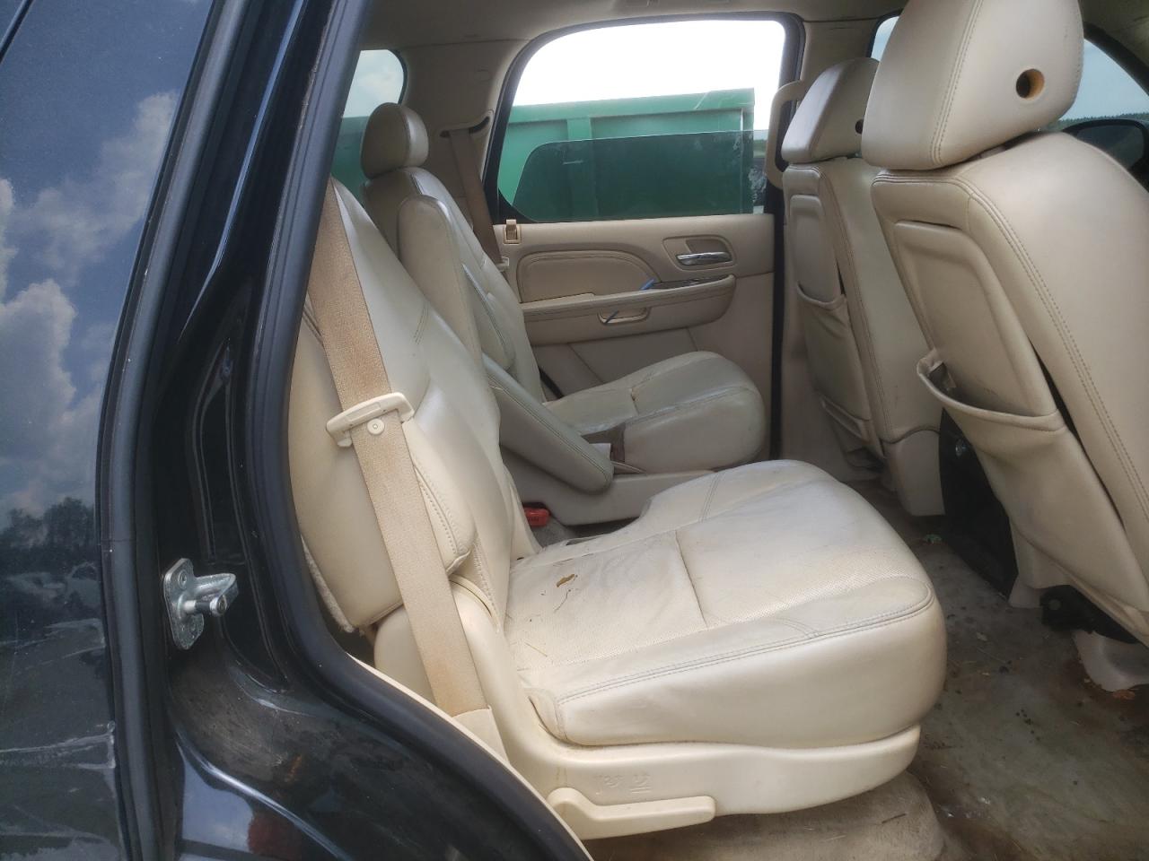 2008 Cadillac Escalade Luxury VIN: 1GYEC63898R163538 Lot: 61834355