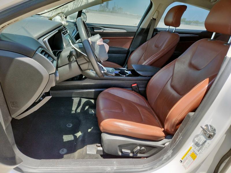 Sedans FORD FUSION 2016 Biały