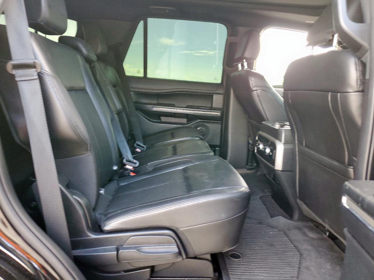 2021 Ford Expedition Xlt VIN: 1FMJU1HTXMEA50633 Lot: 62018335