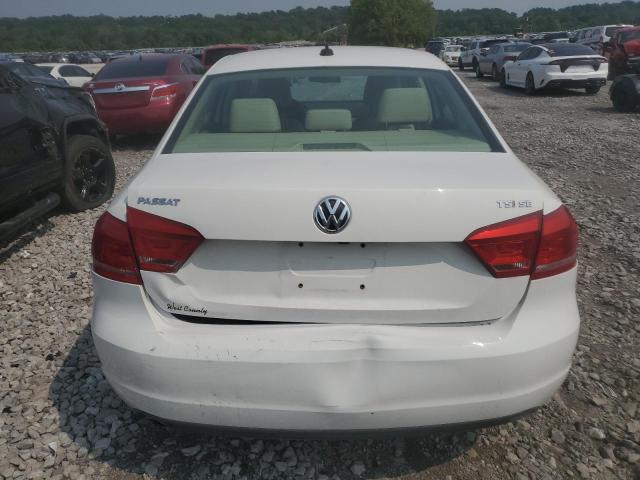 VOLKSWAGEN PASSAT 2014 Білий