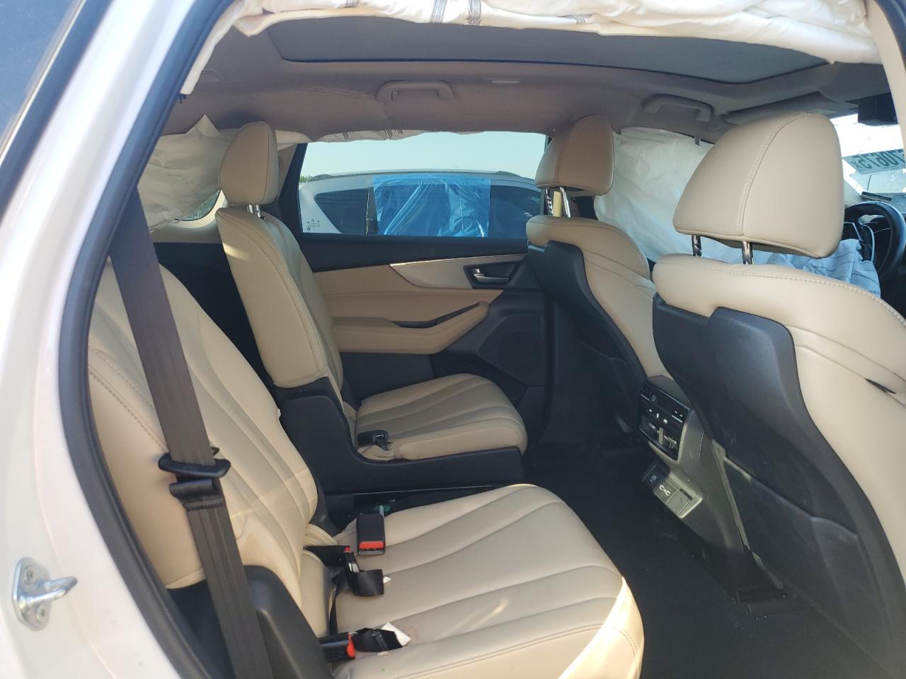 2022 Acura Mdx VIN: 5J8YE1H36NL015957 Lot: 61670675