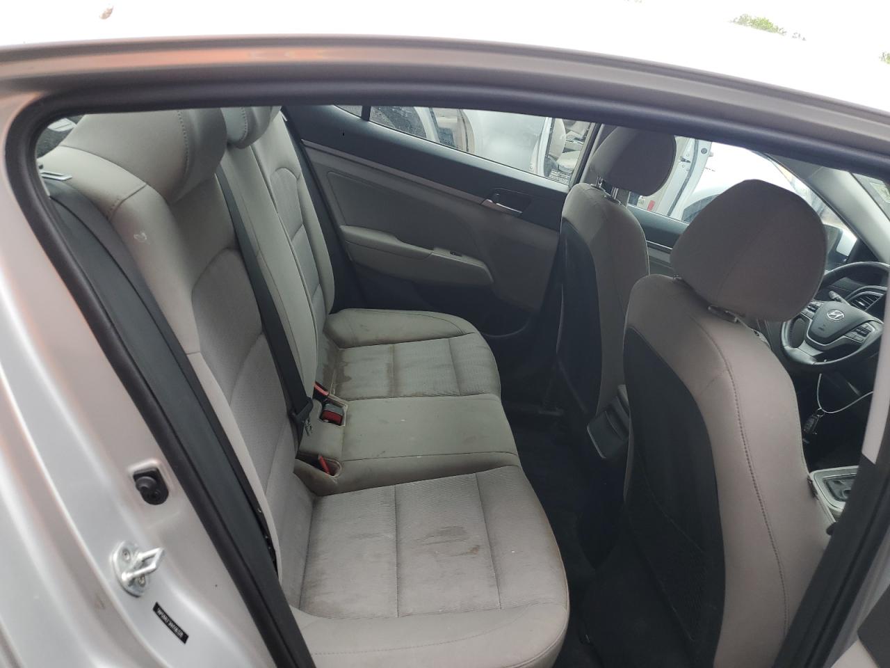 HYUNDAI ELANTRA 2017 VIN 5NPD84LF3HH106328 photo 10