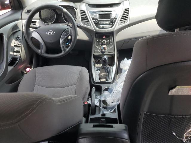  HYUNDAI ELANTRA 2016 Czerwony