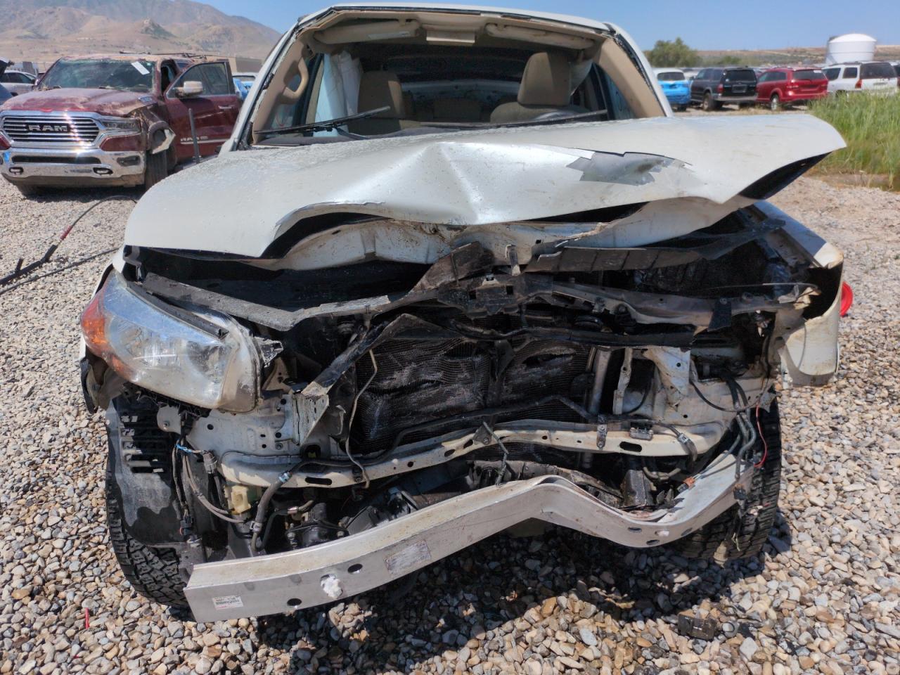 2010 Toyota 4Runner Sr5 VIN: JTEZU5JR3A5000239 Lot: 59993445